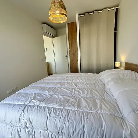 Neuf 2p Avec Garage Et Climatisation - - Fr-1-226b-215 *